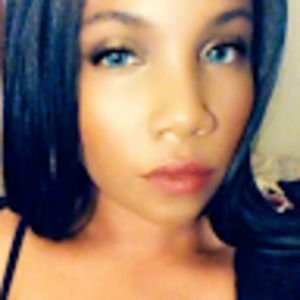 Meet your Posher, Lina